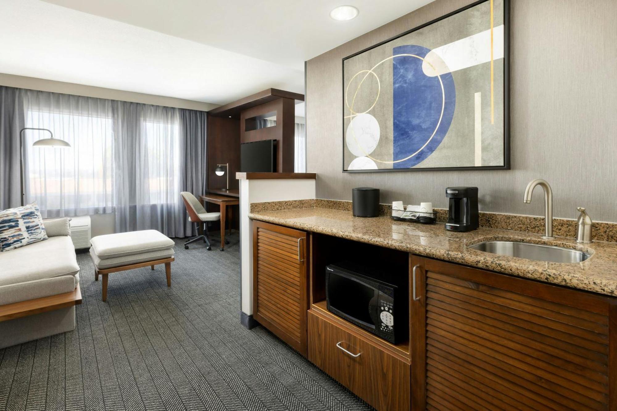 Courtyard By Marriott Los Angeles Woodland Hills Eksteriør bilde